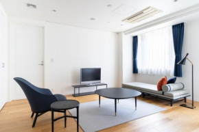 Kamiyacho MT Court